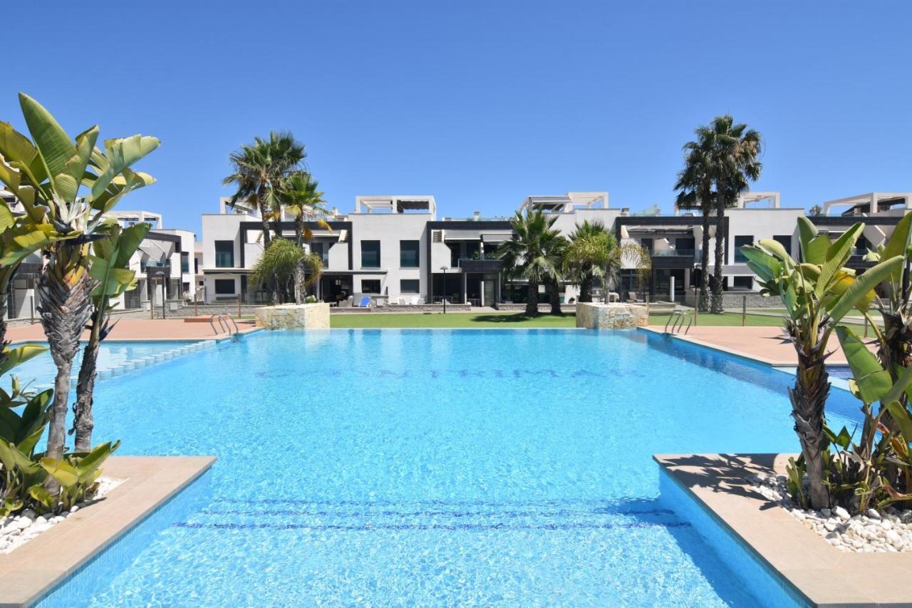אוריהואלה Oasis Beach מראה חיצוני תמונה